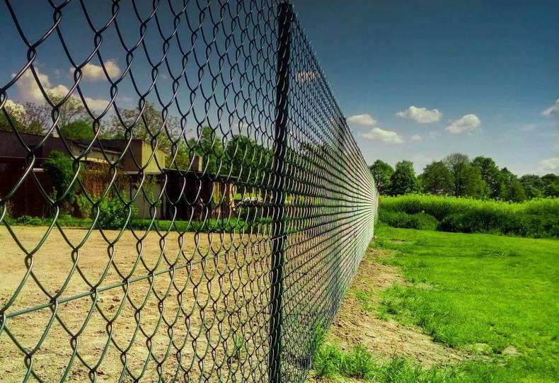 Забор из сетки-рабицы купить в Гомеле